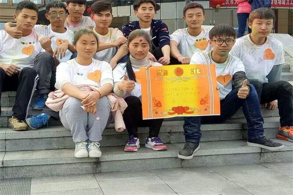 1483685605802014826.jpg 1483627004583.jpg