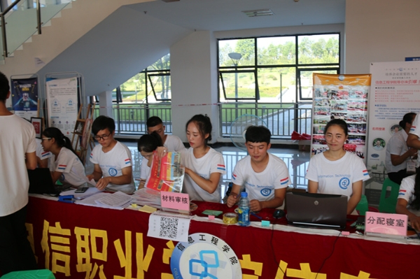 1504081613702043043.jpg IMG_9777_副本.jpg